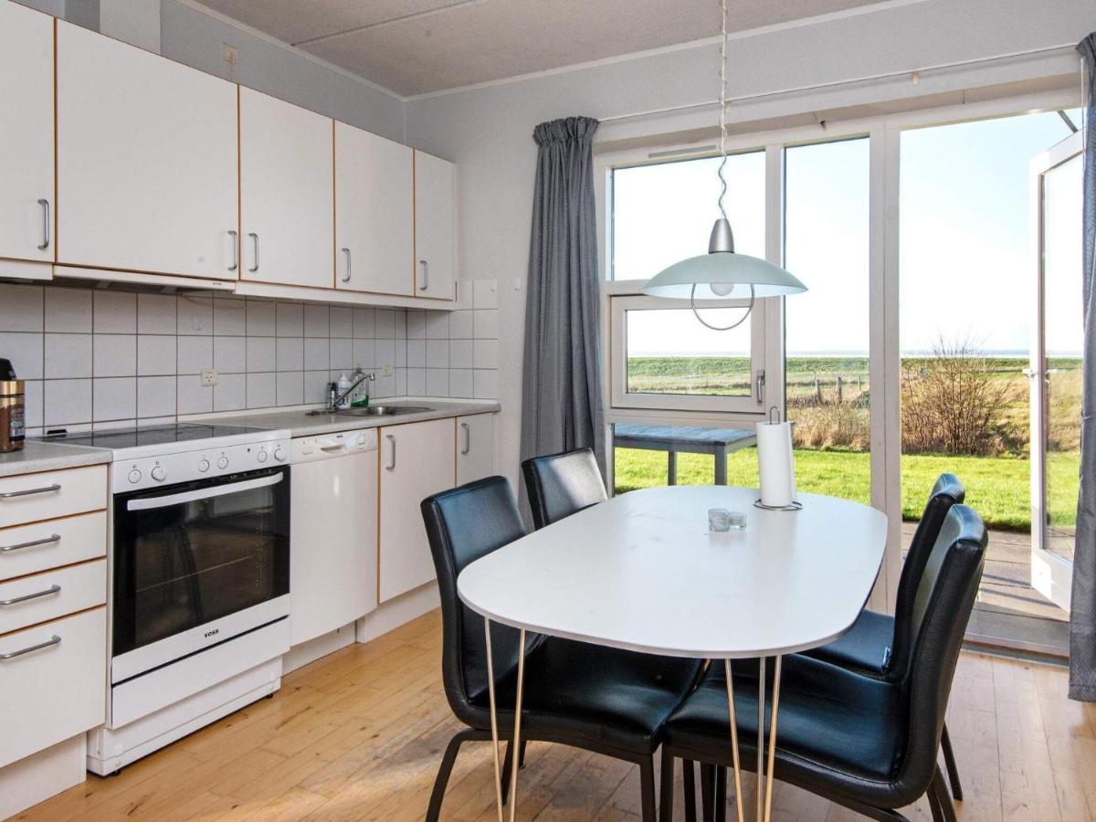 Beautiful Holiday Home In Ha¸Jer With Terrace Emmerlev Экстерьер фото
